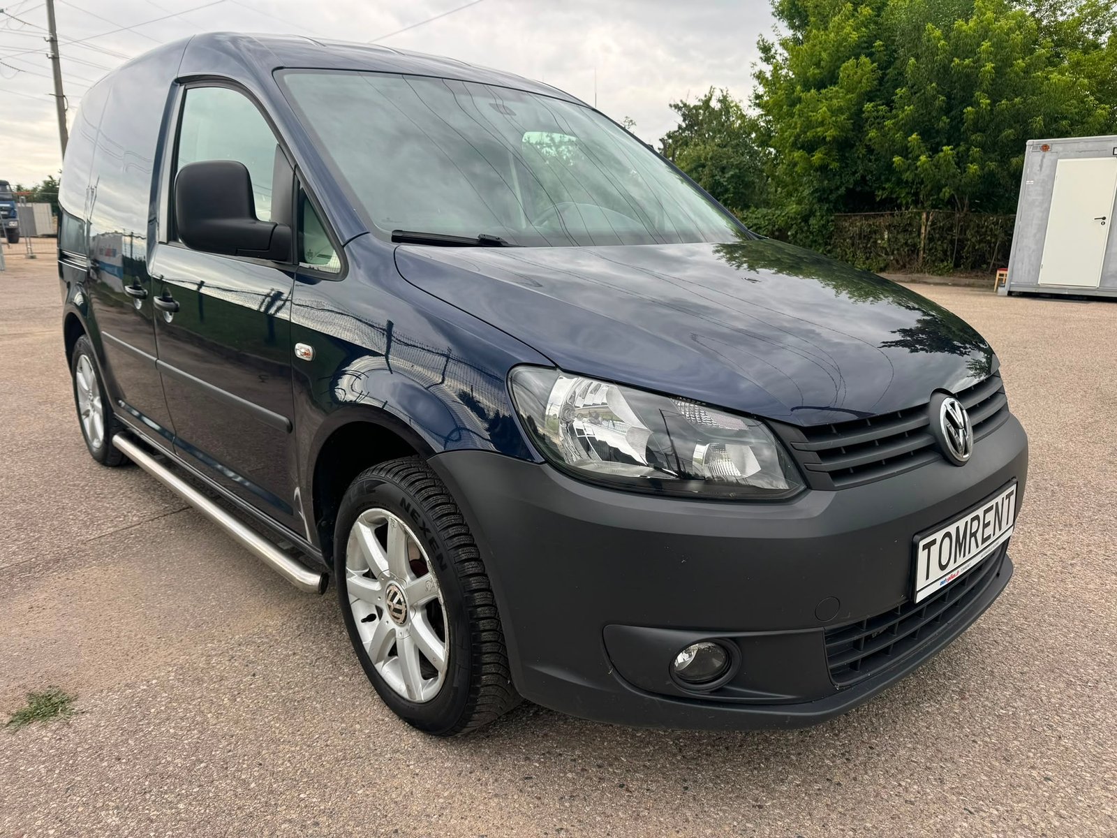 VW Caddy (krovininis)
